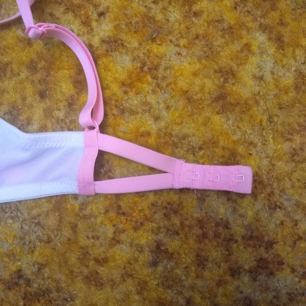 Bra - Picture 8 of 8